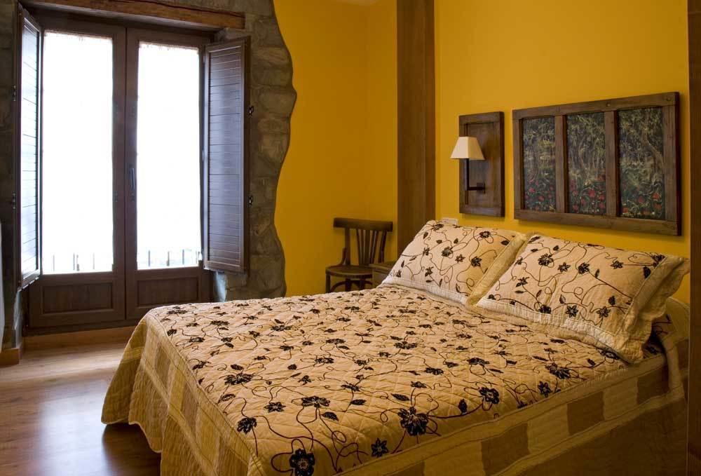 Tia Maria Bed & Breakfast Cerredo Bilik gambar