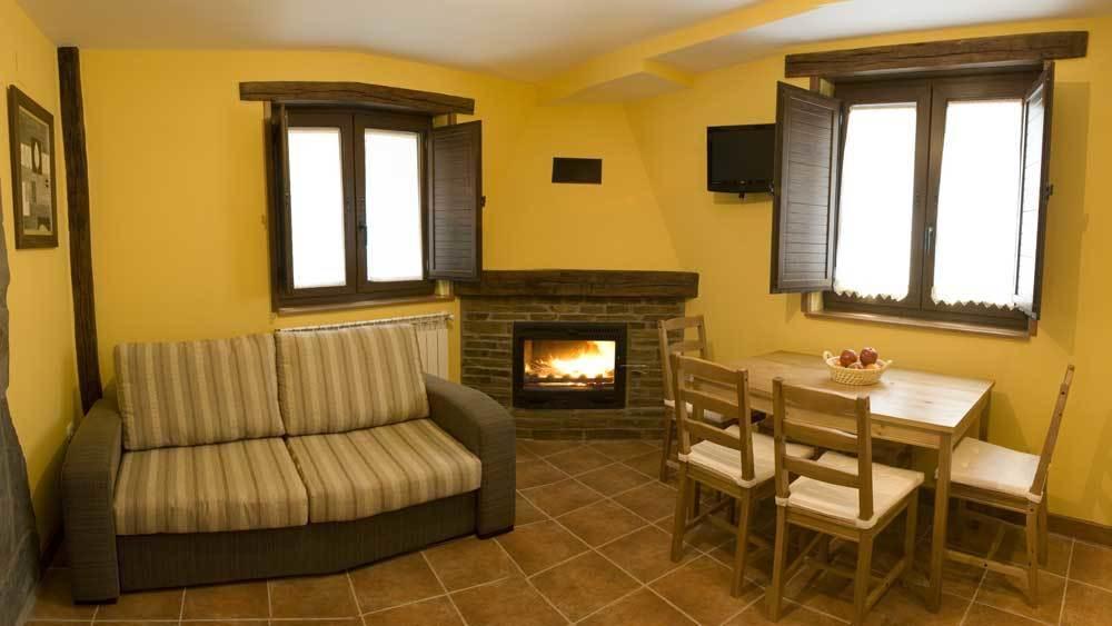 Tia Maria Bed & Breakfast Cerredo Bilik gambar