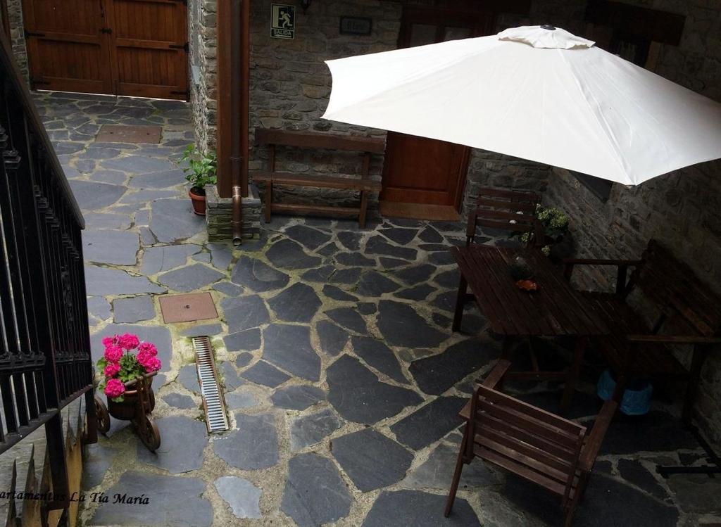 Tia Maria Bed & Breakfast Cerredo Luaran gambar